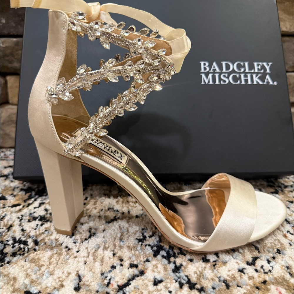 Badgley Mischka Satin Cream Heels with Embellishments - Picture 3 of 5